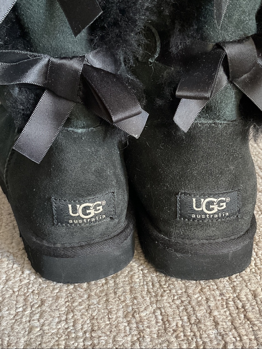 UGG Black Suede Bow-Back Women's